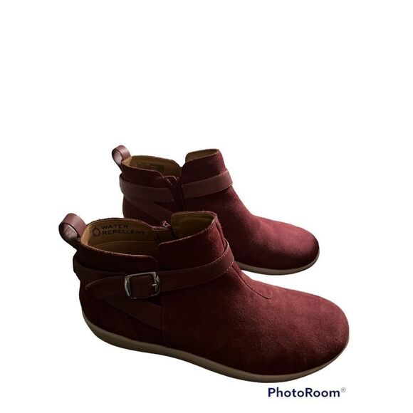 ✨Vionic Water Repellent Suede Ankle Boots - Romy✨ - Picture 6 of 7